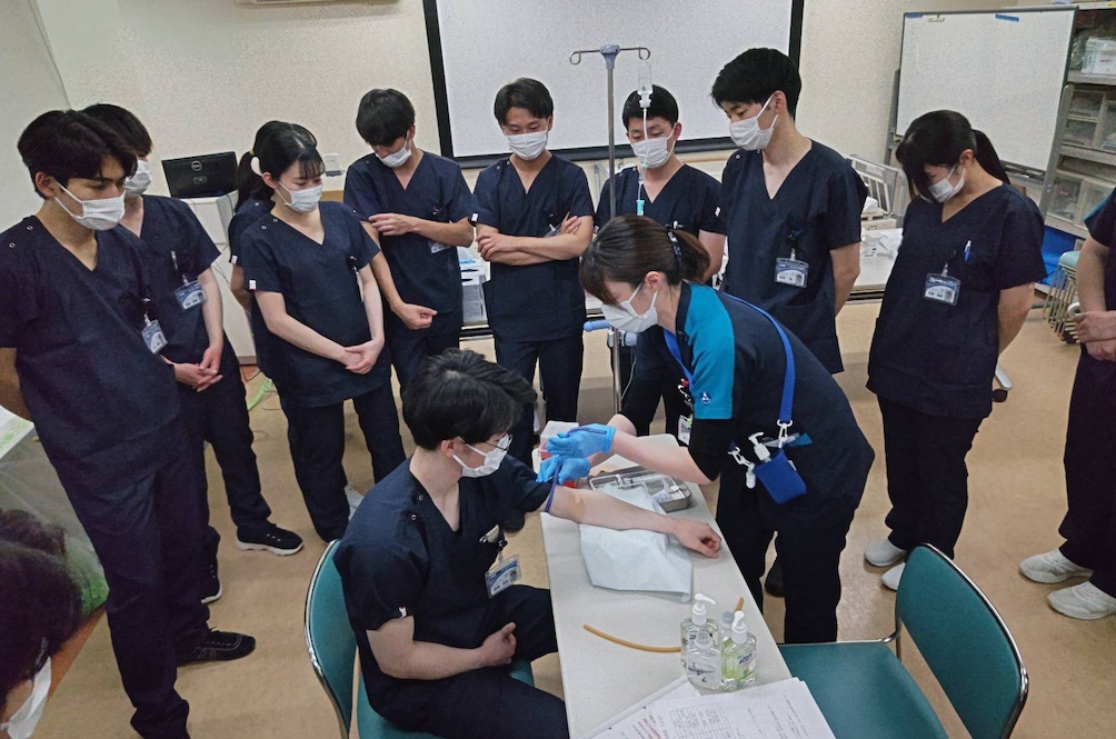 採血・ルート確保実習